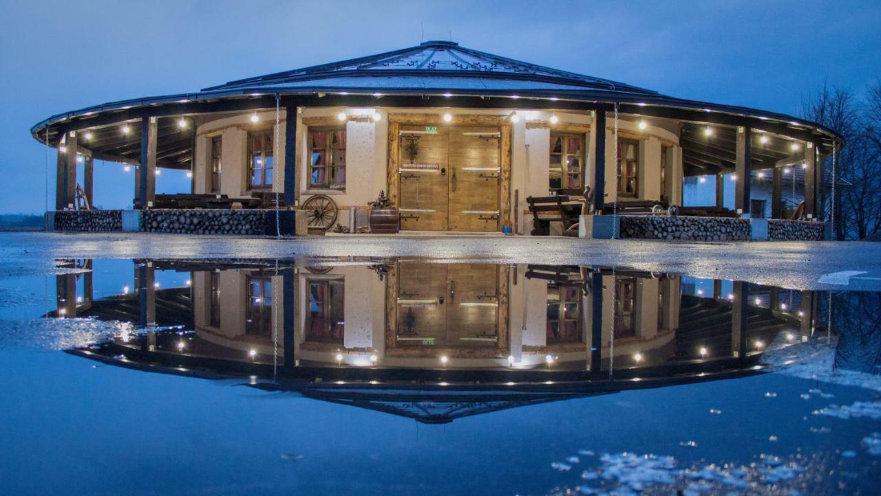Resort Big House Plitvicka Jezera Licko Petrovo Selo Extérieur photo